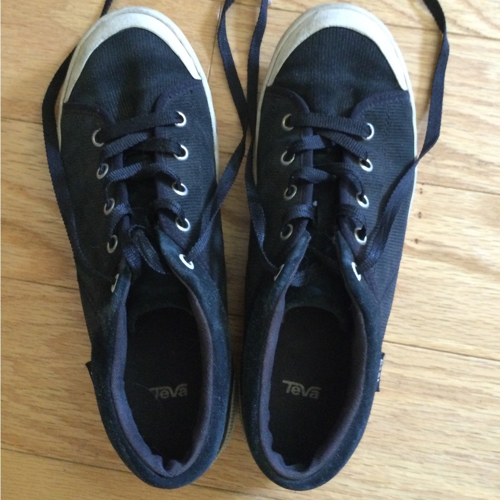 Black corduroy sneakers.